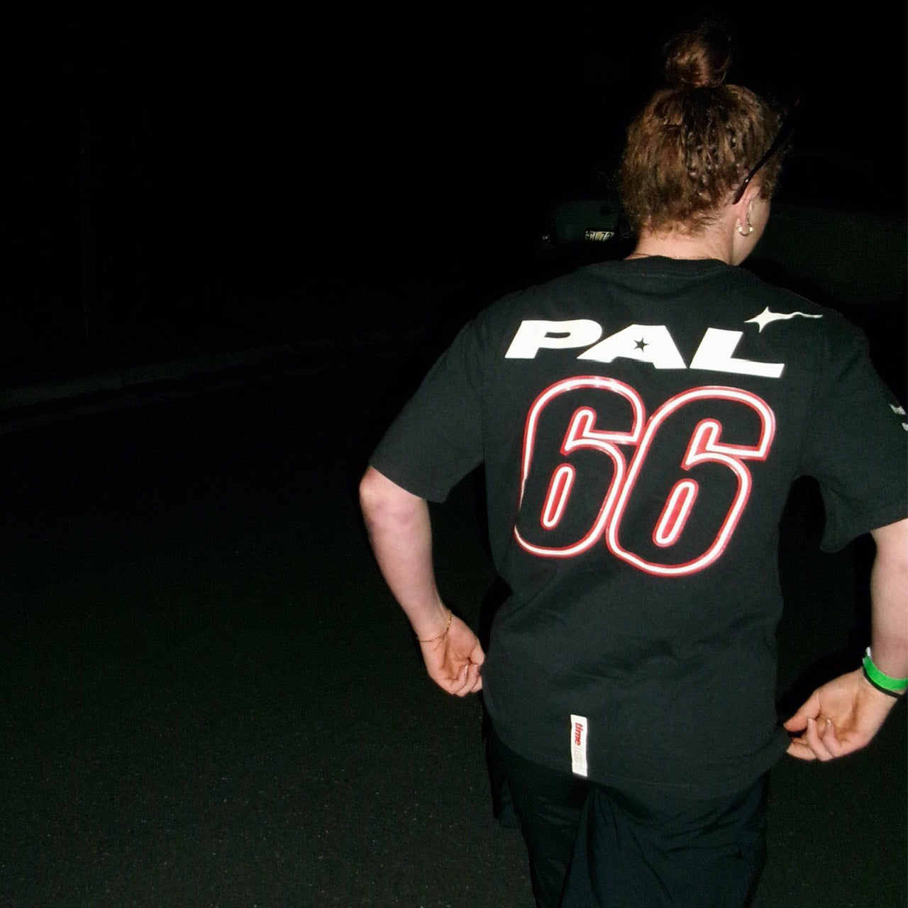 Unisex - Sienna Pal Signature Tee