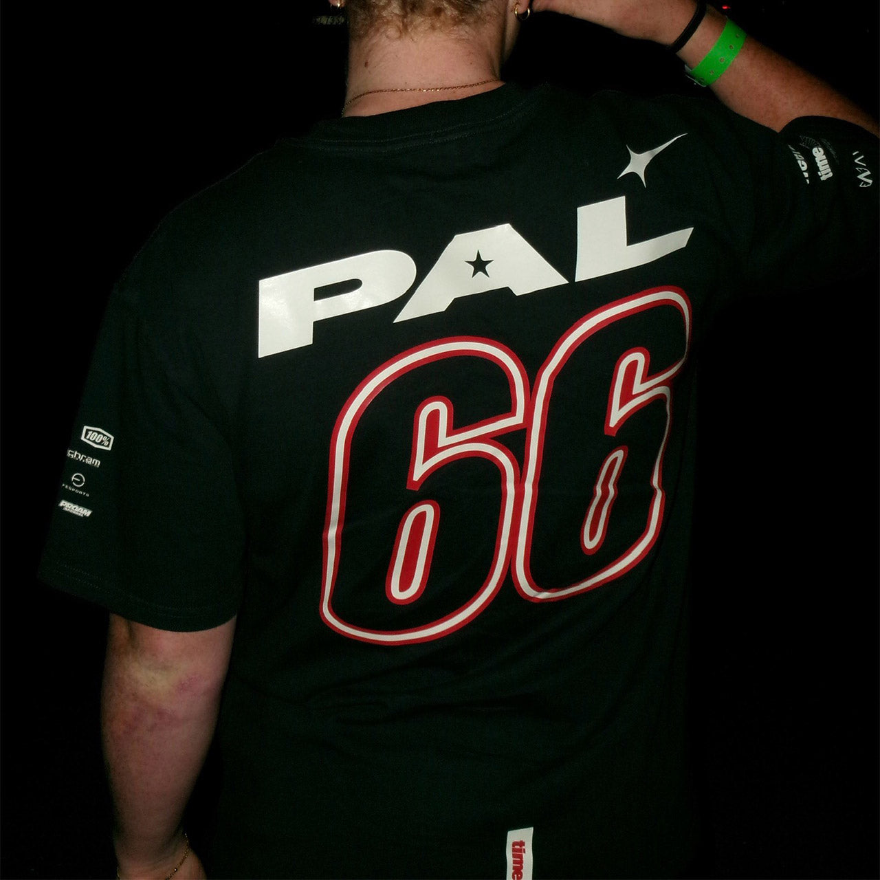 Unisex - Sienna Pal Signature Tee