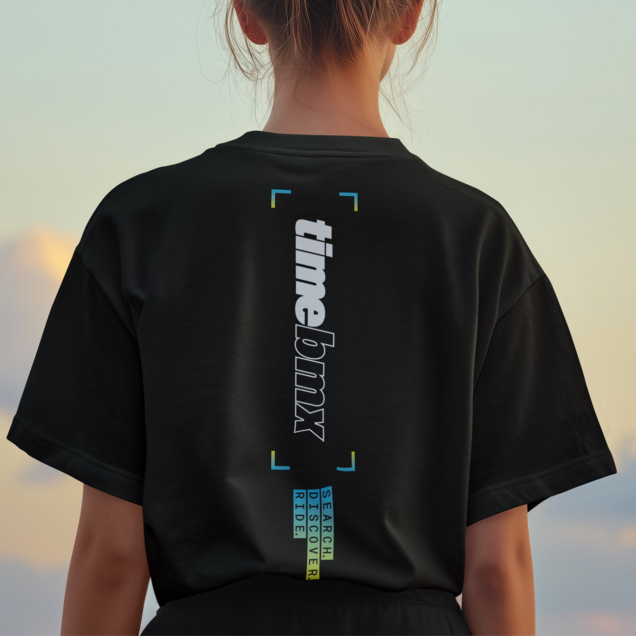 Womens - Snipe Gradient Tee